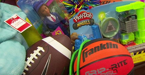 High School Student Has Donated 50K Toys to Kids in Texas Hospital: It’s a ‘Big Deal to Them’